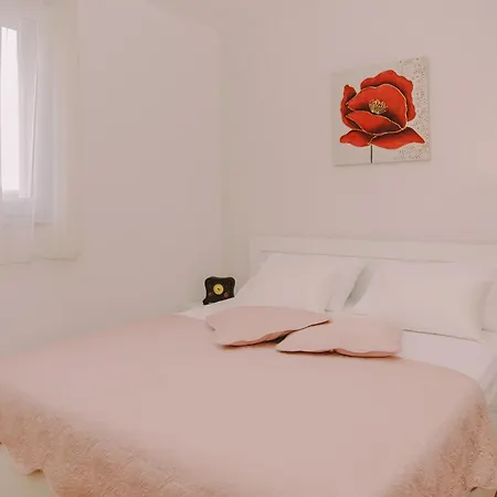Jope Apartman *